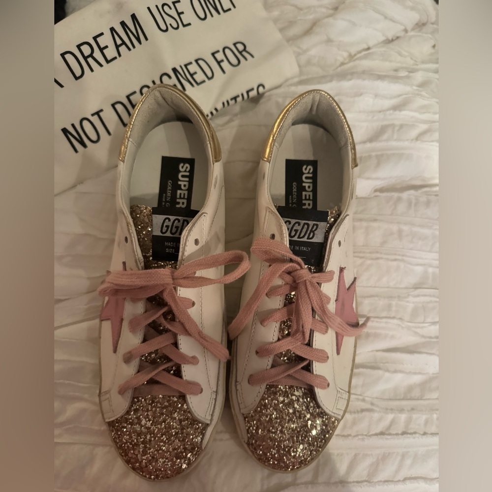 ✨NEW✨ RARE - Golden Goose x Revolve Collector Super Star Sneaker Sz 40 - Picture 5 of 11